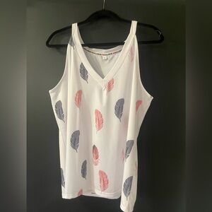 Exclusive❤️ Large Tank design shirt!